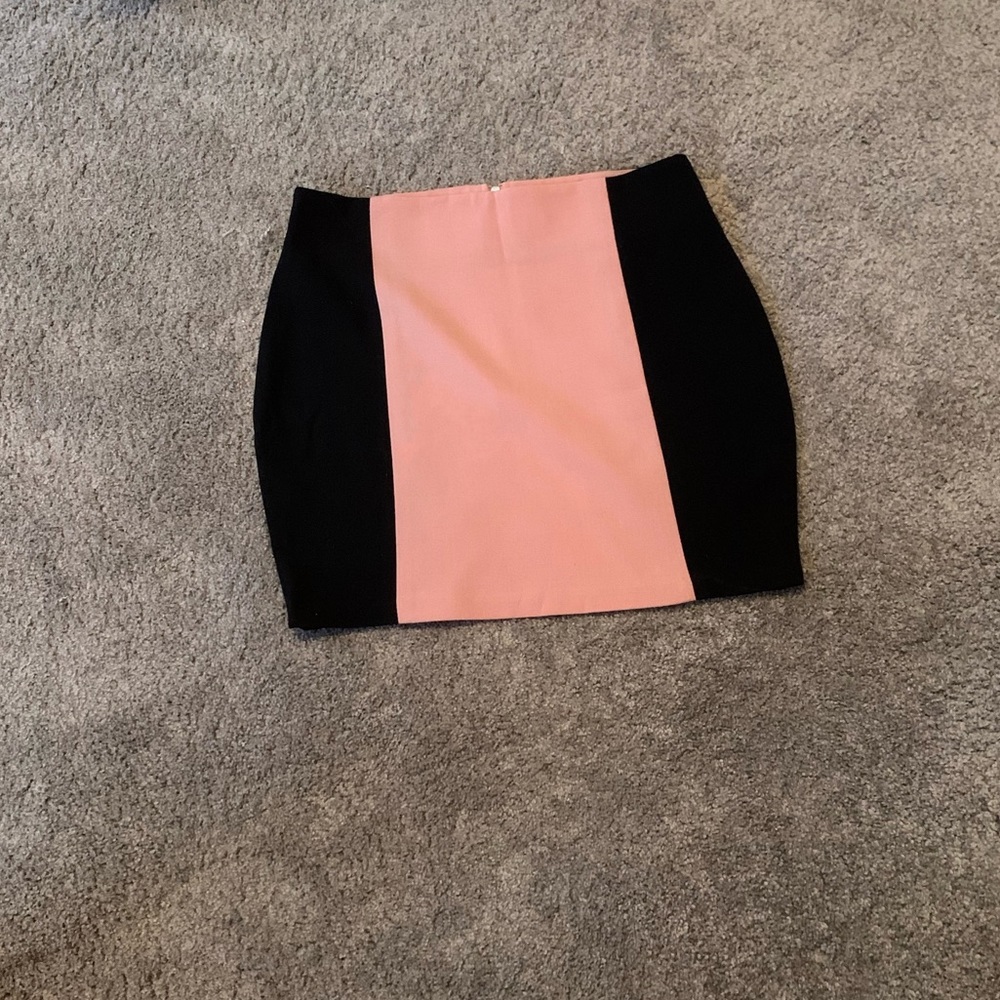 High waisted casual skirt